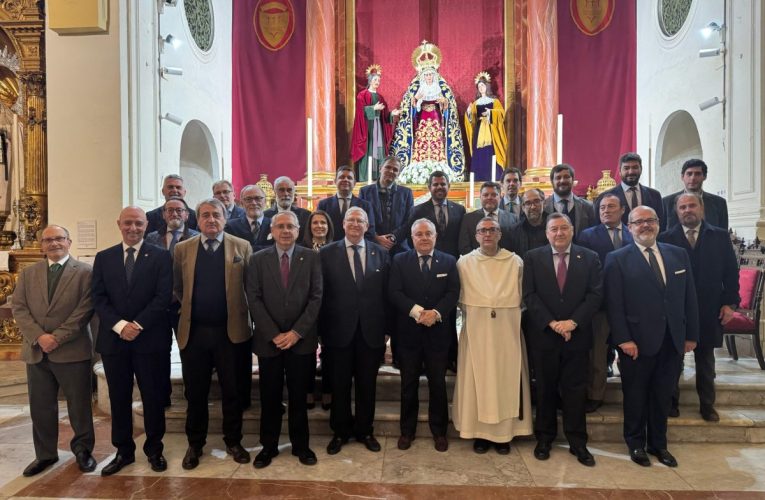 EL CONSEJO Y EL SANTO ENTIERRO PERFILAN LOS DETALLES PARA EL VÍA CRUCIS DE SEVILLA 2025