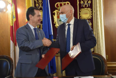 La Diputación y la Junta de Cofradías firman el convenio de colaboración para Semana Santa por valor de casi 50.000 …