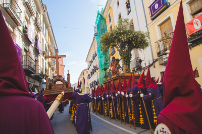 Paz y Caridad trae la Procesión del Cielo a la tierra en un desfile lleno de momentos de recuerdo