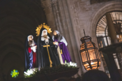 La tarde en que Cristo venció a la muerte y el Duelo, a su propia historia