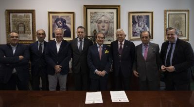 La Hermandad y la Cámara de Comercio firman un ambicioso acuerdo que beneficiará a los hermanos y colectivos con dificultades de inserción laboral
