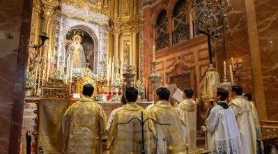 Solemne Función de la Coronación de la Virgen de la Esperanza