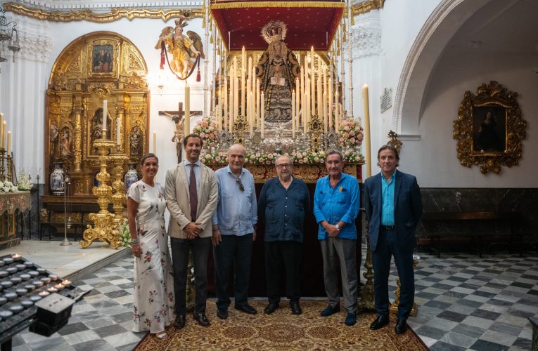 Tercer día de celebración del Besamanos Magno – Consejo Local de Hermandades