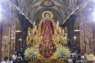 La procesión de Nuestra Señora del Santo Rosario en imágenes