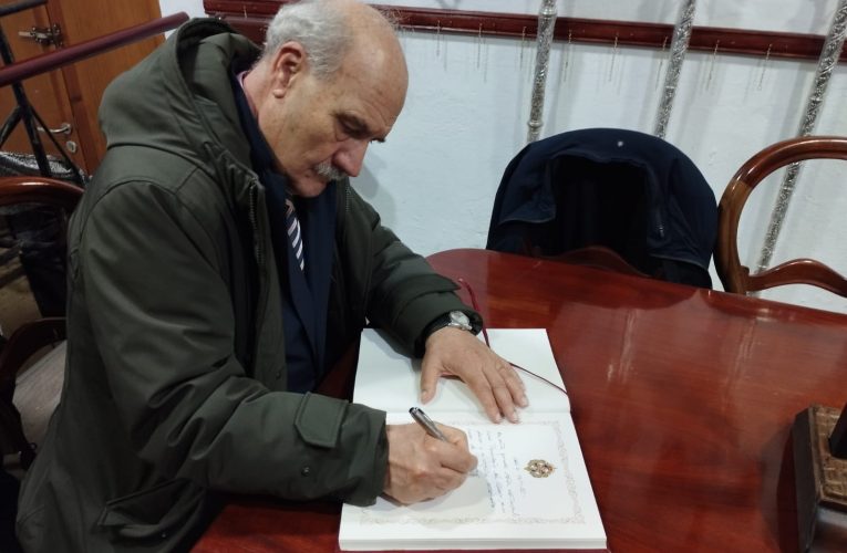 El Consejo de Hermandades ha iniciado las visitas a las cofradías de la ciudad en su casa de hermandad.