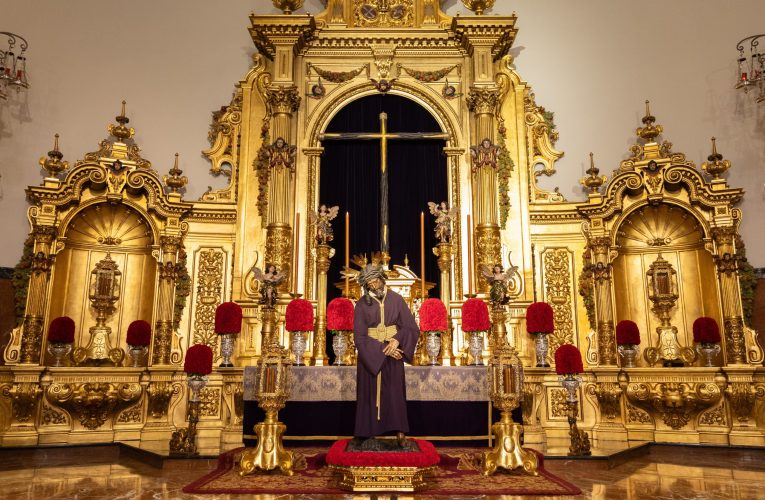 Solemne y devoto Besamanos a Nuestro Padre Jesús del Gran Poder en la Semana Santa del año 2025 | Hermandad del Gran Poder