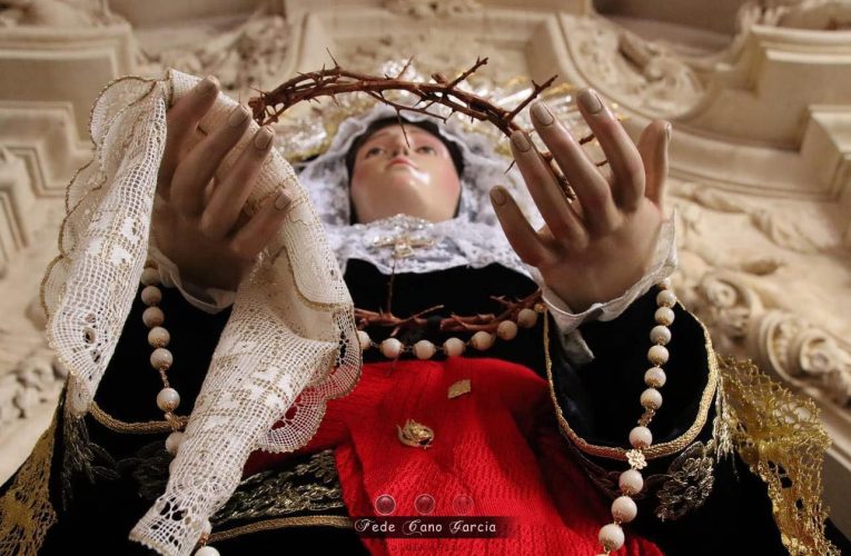 Exaltación de la Saeta y la Mantilla