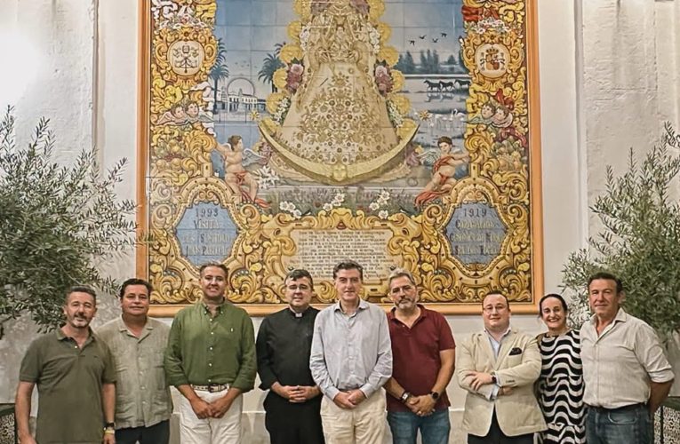 Visita institucional de la Hermandad del Rocío de Camas