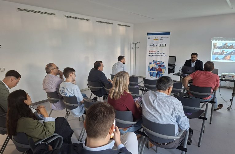 La II Feria Cofrade de Córdoba dedica una nueva jornada a la gestión, la fotografía y la innovación tecnológica al servicio de las hermandades
